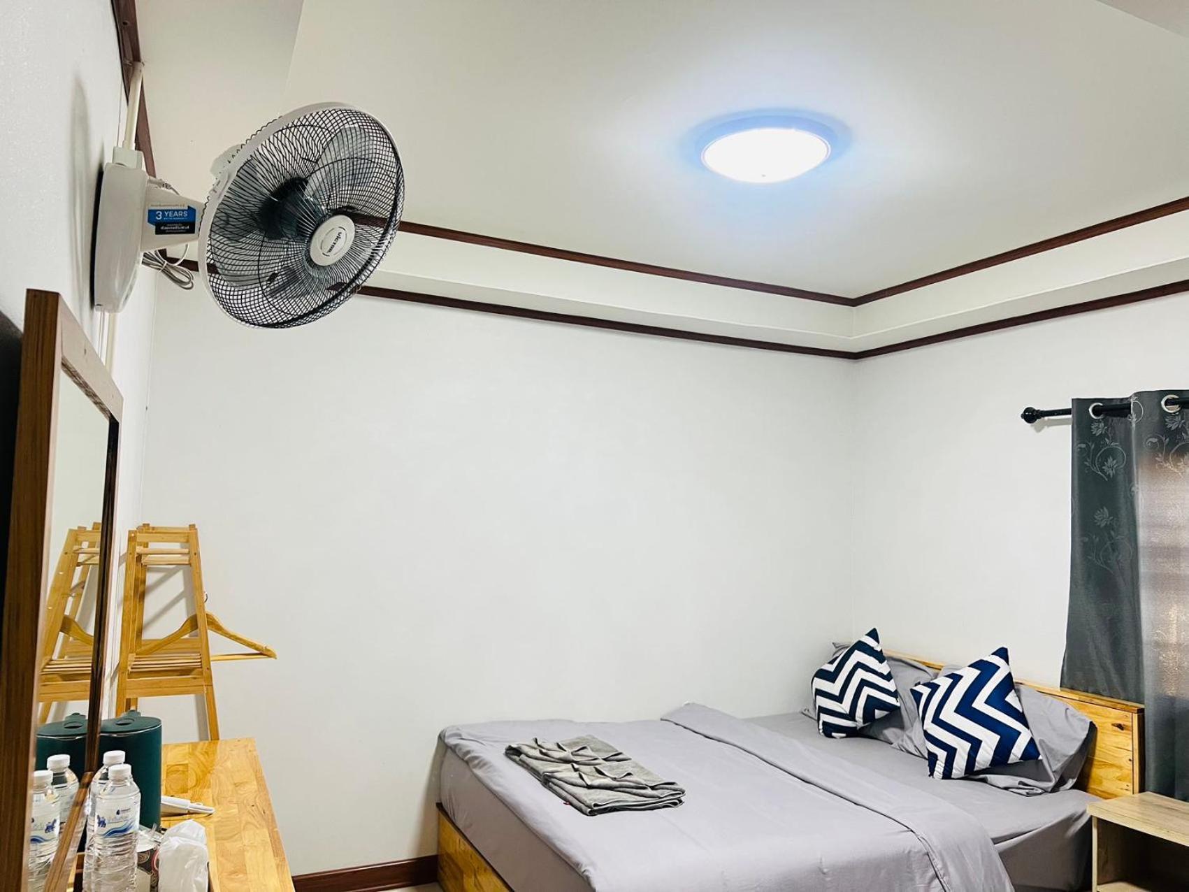 Lungwang Guest House Ban Rak Thai エクステリア 写真
