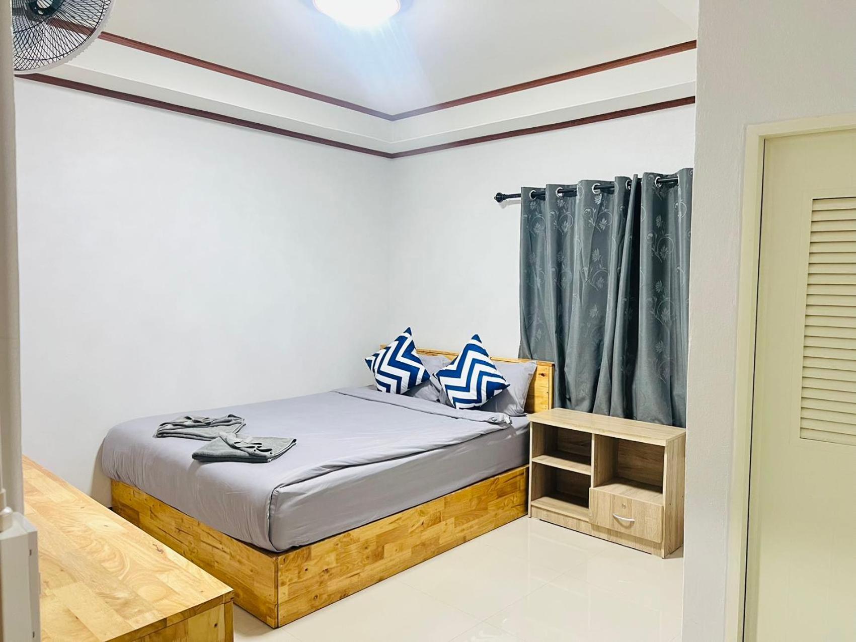 Lungwang Guest House Ban Rak Thai エクステリア 写真